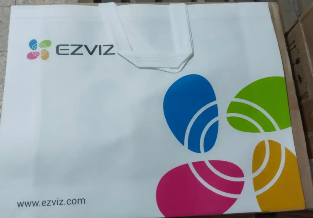 شنطه zeviz هدايا